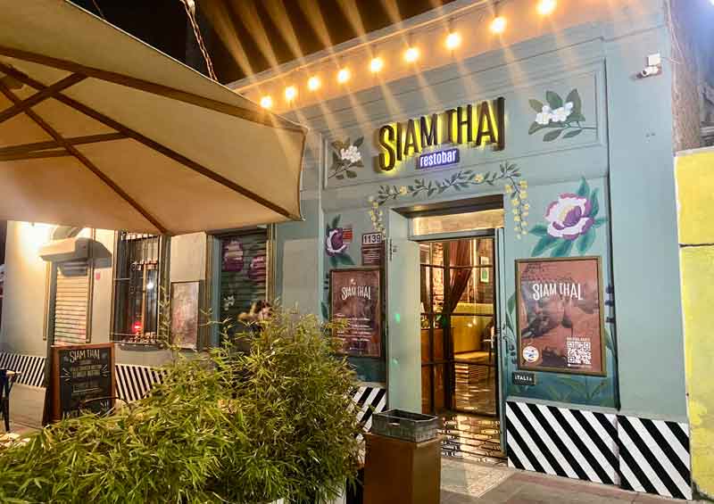 SIAM THAI: TAPEO TAILANDÉS Y COCTELERÍA CAMPEONA DE CHILE